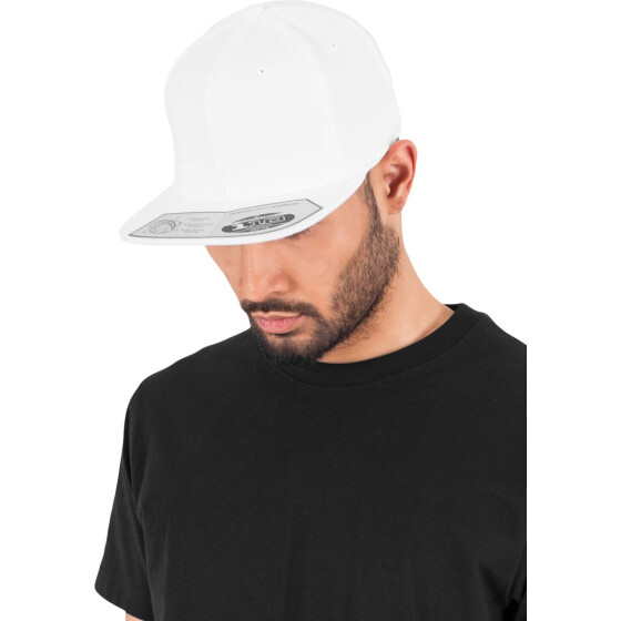 Flexfit | 110 - 6 Panel Fitted Snapback Kappe